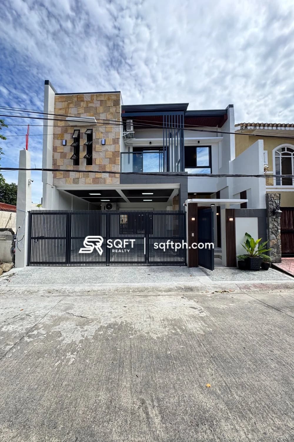 Brand New Modern 5BR House and Lot For Sale in BF Resort Village, Las Piñas City