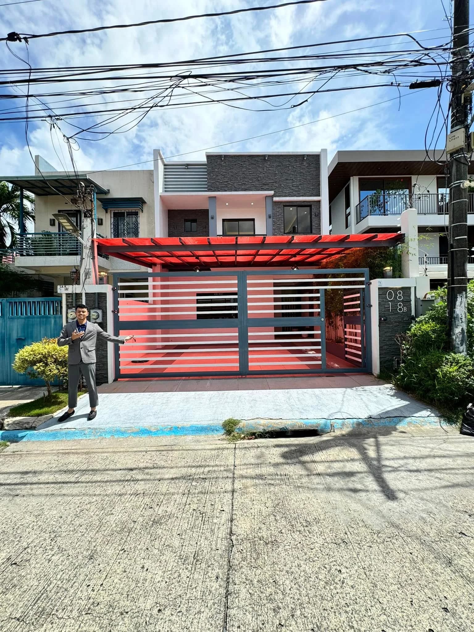 Brand New Modern 4BR House and Lot for Sale in BF Resort Village, Las Piñas City